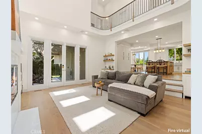 2300 John Street, Manhattan Beach, CA 90266 - Photo 1