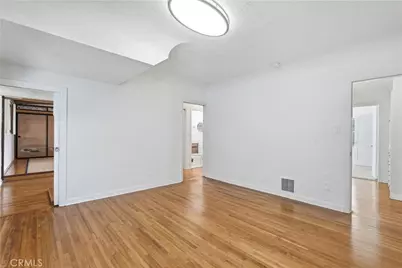 10517 Cushdon Avenue, Los Angeles, CA 90064 - Photo 12
