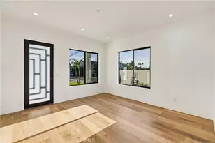 2500 Phelan Ln, Redondo Beach, CA 90278 - Photo 8