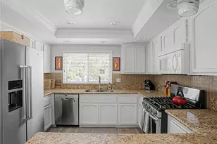 121 S Juanita, Redondo Beach, CA 90277 - Photo 10