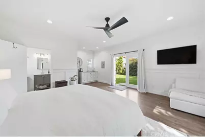 8410 Alverstone Avenue, Los Angeles, CA 90045 - Photo 30