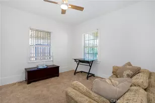 9417 S Harvard Blvd, Los Angeles, CA 90047 - Photo 12