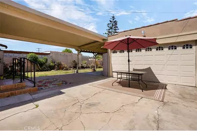 9417 S Harvard Boulevard, Los Angeles, CA 90047 - Photo 18
