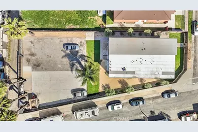 11513 Berendo, Los Angeles, CA 90044 - Photo 1
