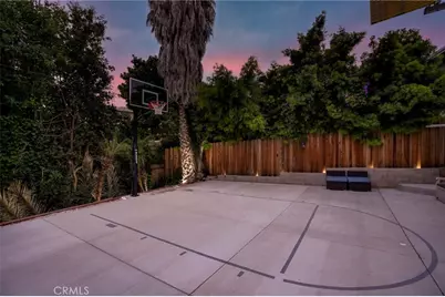 5057 Southridge Avenue, Los Angeles, CA 90043 - Photo 32