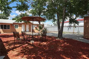 118 Roberts Ln, Bakersfield, CA 93308 - Photo 10
