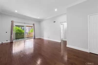 421 W 6th #208, Long Beach, CA 90802 - Photo 8
