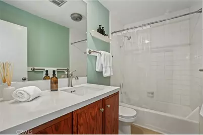 10445 Eastborne Avenue #106, Los Angeles, CA 90024 - Photo 14