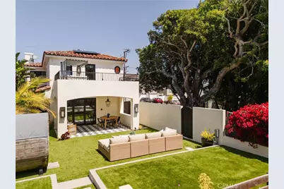 429 20th Street, Manhattan Beach, CA 90266 - Photo 1