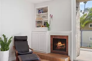 1 3rd Pl, Long Beach, CA 90802 - Photo 12