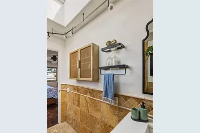 24214 Los Codona Avenue, Torrance, CA 90505 - Photo 52