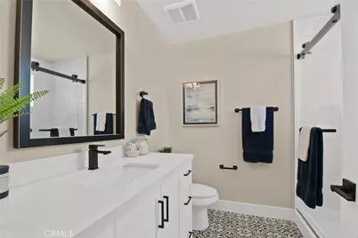 18092 Prairie Avenue #101, Torrance, CA 90504 - Photo 10