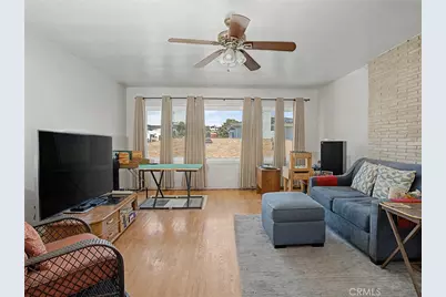 203 E Sycamore Avenue, El Segundo, CA 90245 - Photo 2