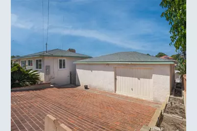 203 E Sycamore Avenue, El Segundo, CA 90245 - Photo 12