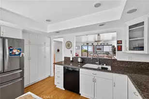 431 Camino de las Colinas, Redondo Beach, CA 90277 - Photo 2