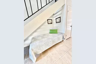 340 Clemente #10, Avalon, CA 90704 - Photo 16