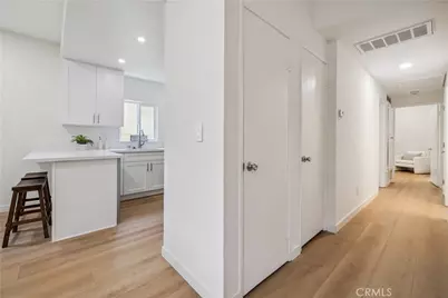 11722 Avon Way #103, Los Angeles, CA 90066 - Photo 12