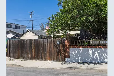 427 E Franklin Avenue, El Segundo, CA 90245 - Photo 22