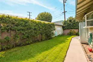 12509 Manor Dr, Hawthorne, CA 90250 - Photo 32