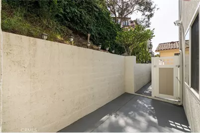 2010 Mathews Avenue #C, Redondo Beach, CA 90278 - Photo 70