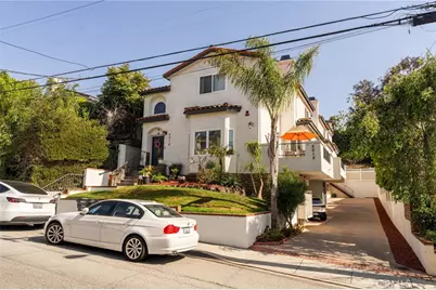 2010 Mathews Avenue #C, Redondo Beach, CA 90278 - Photo 2