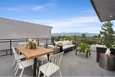 6057 N Tujunga Avenue, North Hollywood, CA 91606 - Photo 2