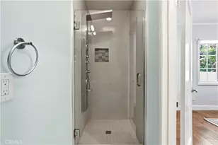 129 N Crescent Heights, Los Angeles, CA 90048 - Photo 34