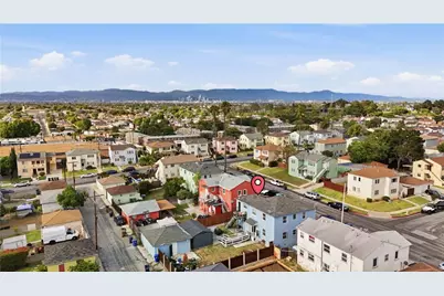 10217 Haas, Los Angeles, CA 90047 - Photo 12