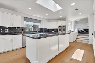 1021 Avenue D, Redondo Beach, CA 90277 - Photo 14