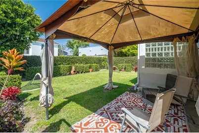 1021 Avenue D, Redondo Beach, CA 90277 - Photo 18