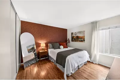 15020 Victory Boulevard #104, Van Nuys, CA 91411 - Photo 4