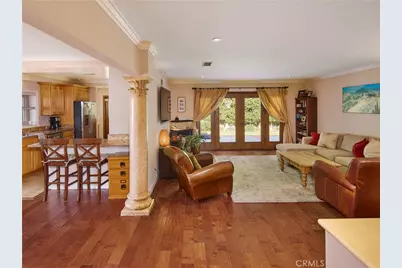 864 Maryland, El Segundo, CA 90245 - Photo 2