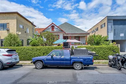 2261 W 15th Street, Los Angeles, CA 90006 - Photo 16