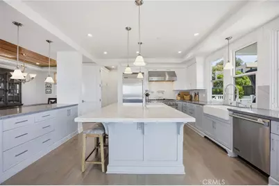 826 18th Street, Hermosa Beach, CA 90254 - Photo 10