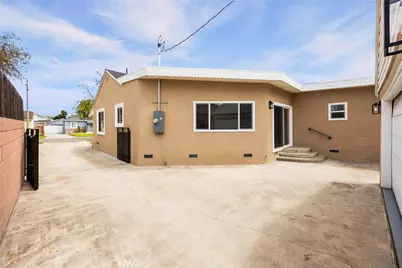 6049 Whitewood Avenue, Lakewood, CA 90712 - Photo 2