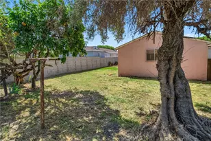 3221 W 113th St, Inglewood, CA 90303 - Photo 32