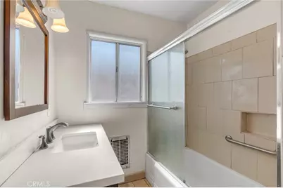 3221 W 113th Street, Inglewood, CA 90303 - Photo 20