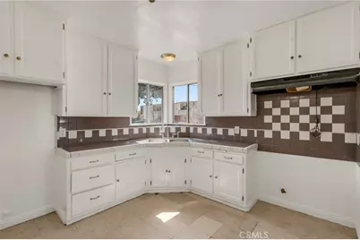 3221 W 113th Street, Inglewood, CA 90303 - Photo 12