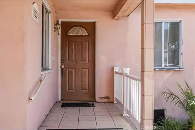3221 W 113th Street, Inglewood, CA 90303 - Photo 4