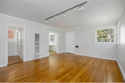 10372 Ashton Avenue, Los Angeles, CA 90024 - Photo 4