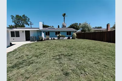 22336 Saticoy, Canoga Park, CA 91303 - Photo 2