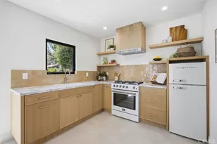 4221 Sunnyside Ave, Los Angeles, CA 90066 - Photo 34
