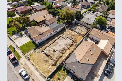 1114 E Glencoe, Compton, CA 90221 - Photo 2