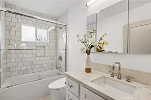 677 5th St, Hermosa Beach, CA 90254 - Photo 28