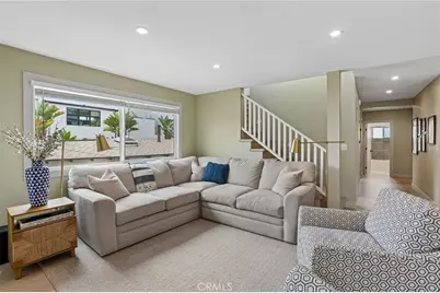 677 5th Street, Hermosa Beach, CA 90254 - Photo 6