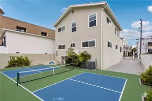 677 5th St, Hermosa Beach, CA 90254 - Photo 48