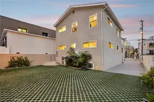 677 5th St, Hermosa Beach, CA 90254 - Photo 64