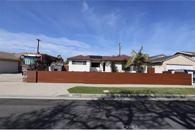 11925 Daleside Avenue, Hawthorne, CA 90250 - Photo 2
