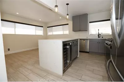 11925 Daleside Avenue, Hawthorne, CA 90250 - Photo 6