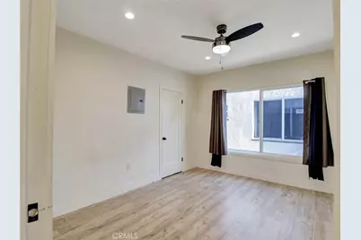 6428 S Van Ness, Los Angeles, CA 90047 - Photo 10